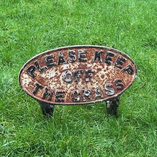 Vintage Cast Iron Garden Sign - Please Keep Off The Grass