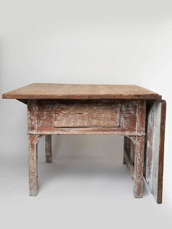 Antique 18th Century Baroque Country Kitchen table-decorative-antiques-uk-daaug21-35-4x3-main-637645698111078246.jpg