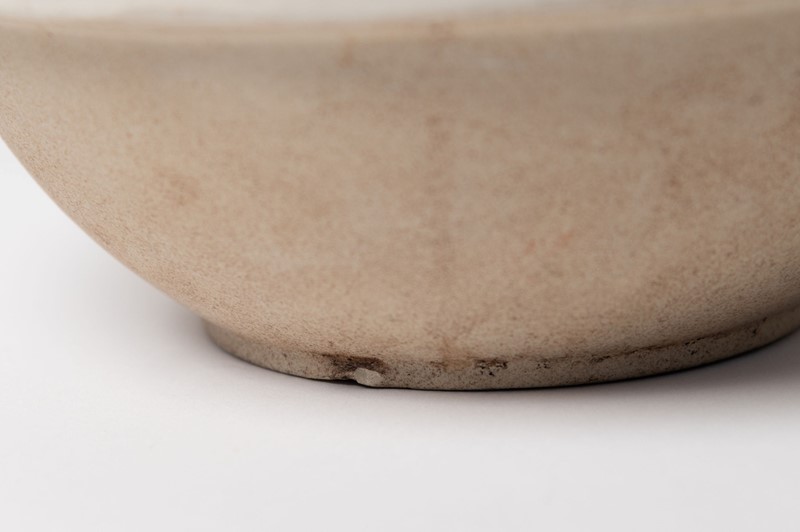 Antique French Stoneware dairy bowl ivory glaze-decorative-antiques-uk-dajuly22-23-main-637941651519035406.jpg
