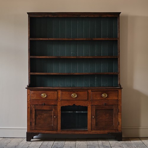 Georgian Oak Dog Kennel Dresser & Rack