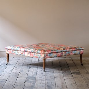 Large Country House Footstool Coffe...