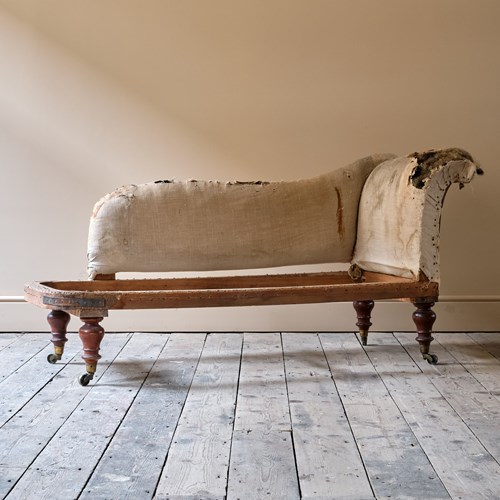 Mid 19Th Century Chaise Longue Attributed To Holland & Sons