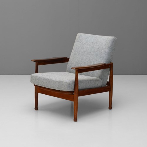 Manhattan Armchair By Guy Rogers