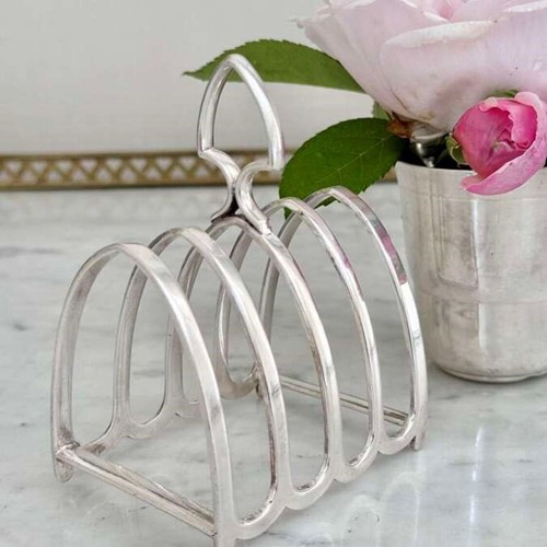 Sweet English Art Deco silver plated toast rack C1920