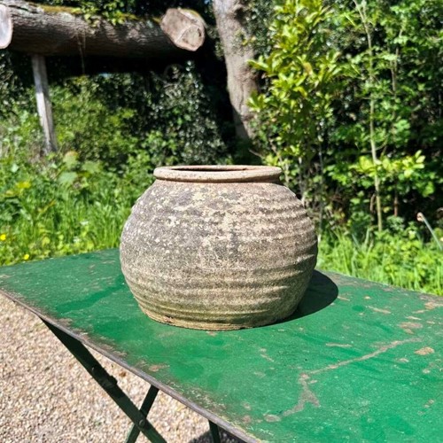 Small Beehive Planter