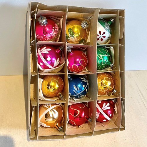 12 Vintage "Winfield" Christmas Tree Decorations