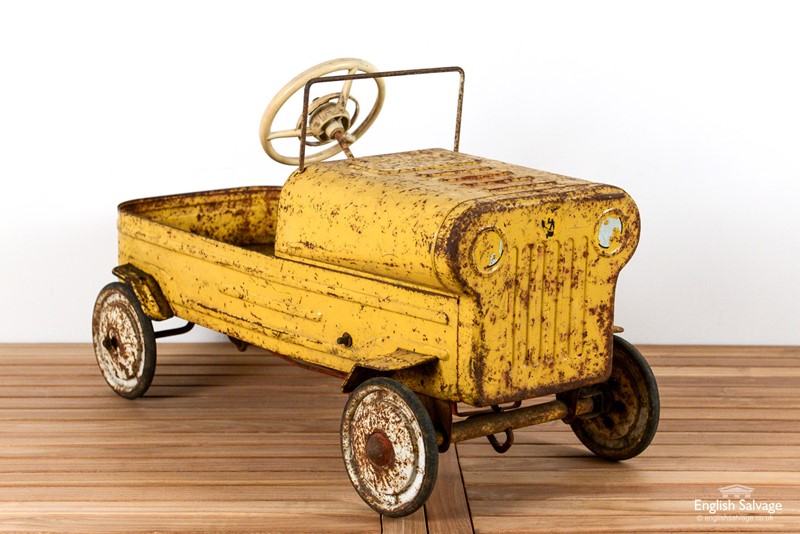 Old yellow military style metal pedal car-english-salvage-b1851-1-main-637678218173452847.jpg
