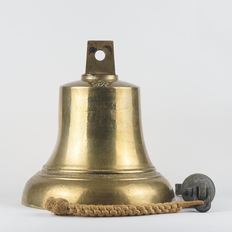 George vi brass ship's bell-epilogue-one-antiques-bell3-main-638024881293977780.jpg