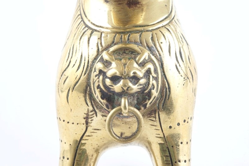  Aquamanile Lion Table Lighter -epilogue-one-antiques-cat12-main-638050079030109004.jpg