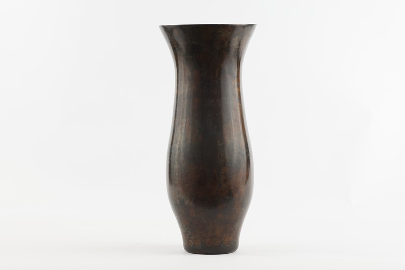 Exceptional patinated bronze vase -epilogue-one-antiques-dsc02428-main-638025006518956669.JPG