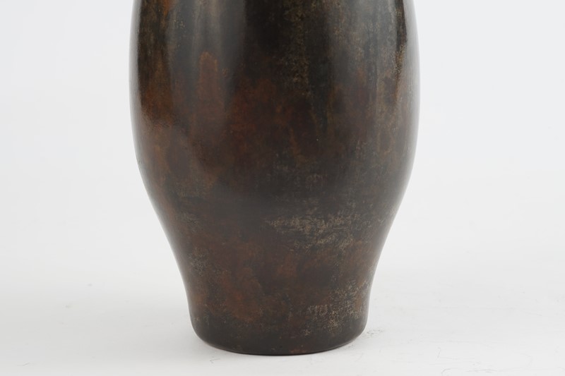 Exceptional patinated bronze vase -epilogue-one-antiques-dsc02469-main-638025006743952835.JPG