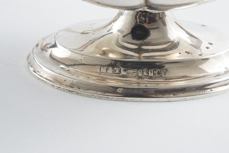 Excellent  Boxed Pair Of Silver Salt Cellars With Spoons, 1893-epilogue-one-antiques-gs4-main-638145031862944020.JPG