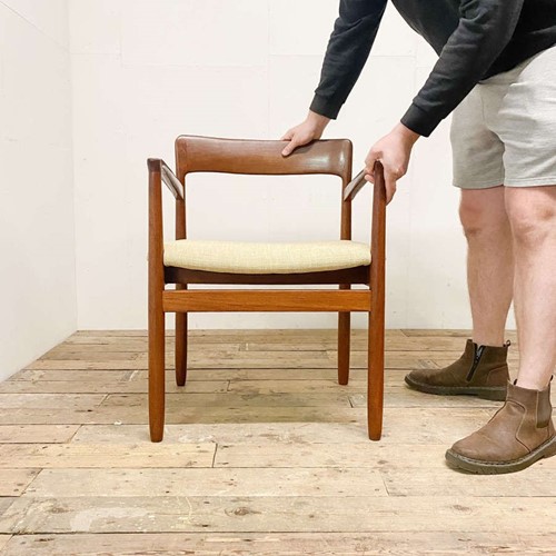 Carver Chair | Desk Chair Fonseca Teak by John Herbert for Younger