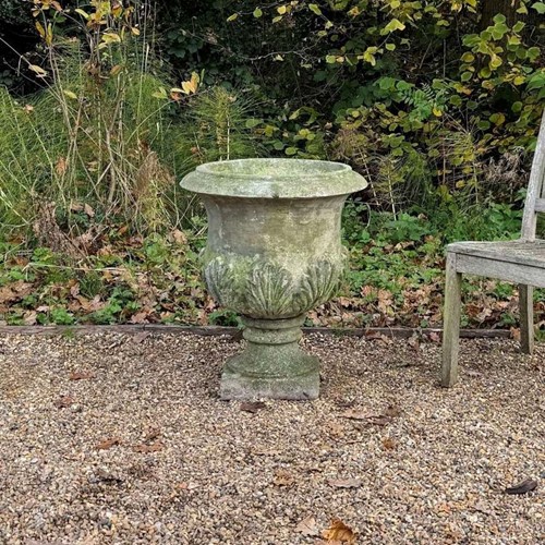 Acanthus Leaf Urn