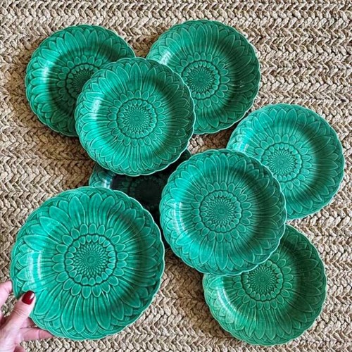 8 Victorian Wedgwood Majolica Sunflower Plates