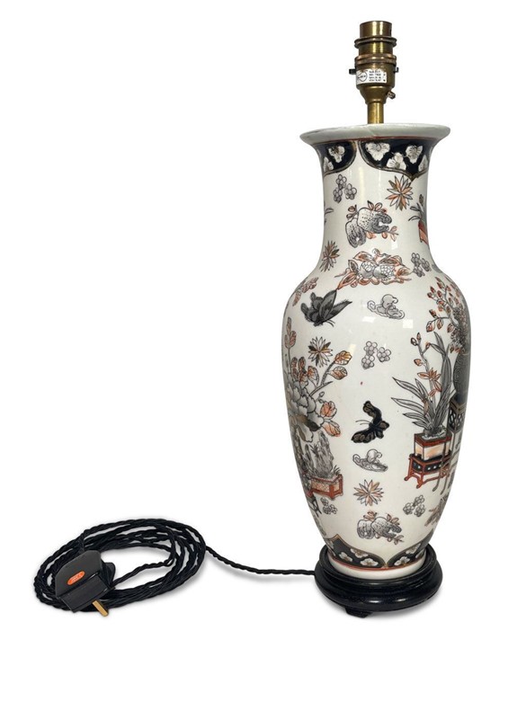Chinese vase lamp-fontaine-decorative-1-fon4946-a-webready-main-637878856517694678.jpeg