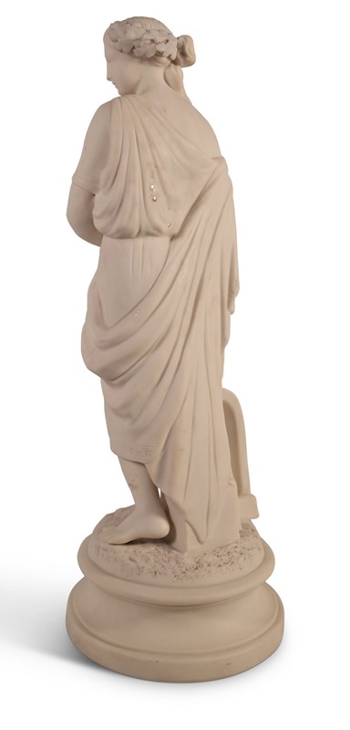 Parian Classical Woman-fontaine-decorative-fon3962-c-webready-main-637503855958666026.jpg