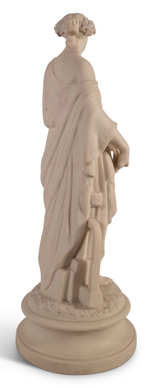 Parian Classical Woman-fontaine-decorative-fon3962-d-webready-main-637503855963665672.jpg