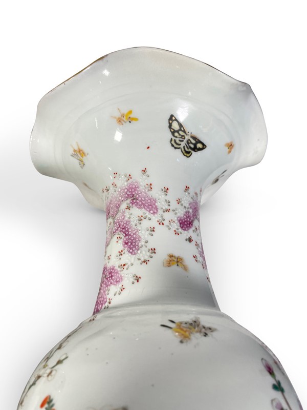 Pair Of Kutani Vases-fontaine-decorative-fon4139-g-webready-main-637580864727419484.jpg