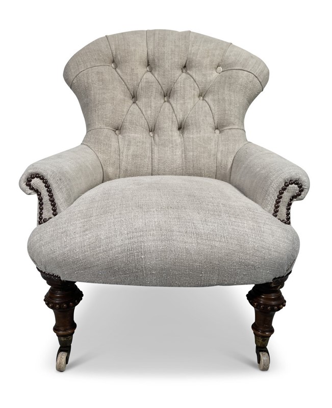 Buttoned Armchair-fontaine-decorative-fon4294-a-webready-main-637637112192429975.jpg