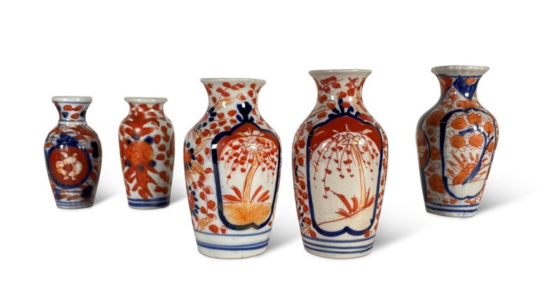 Collection of Five Meiji Period Imari Vases-fontaine-decorative-fon4859-c-webready-main-637831072364116012.jpg