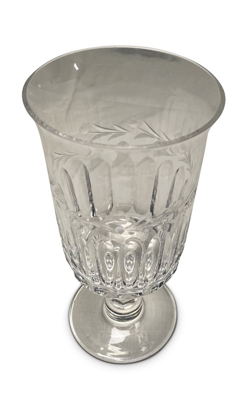 Cut Glass Celery Vase-fontaine-decorative-fon5220-b-webready-main-637958314122431906.jpg