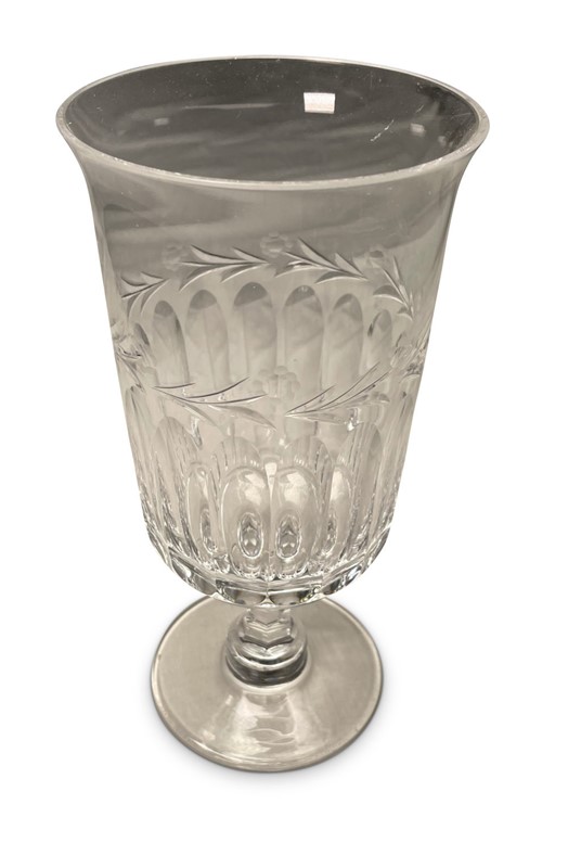 Cut Glass Celery Vase-fontaine-decorative-fon5220-c-webready-main-637958314127900618.jpg
