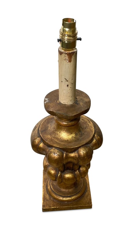 Giltwood Bulbous Table Lamp-fontaine-decorative-fon5523-c-webready-main-638104029318478848.jpg