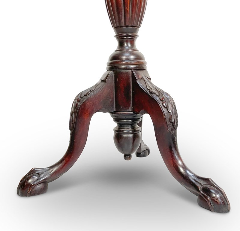 Mahogany Floor Lamp Carved With Acanthus Leaves-fontaine-decorative-fon5621-e-webready-main-638150684608209504.jpg