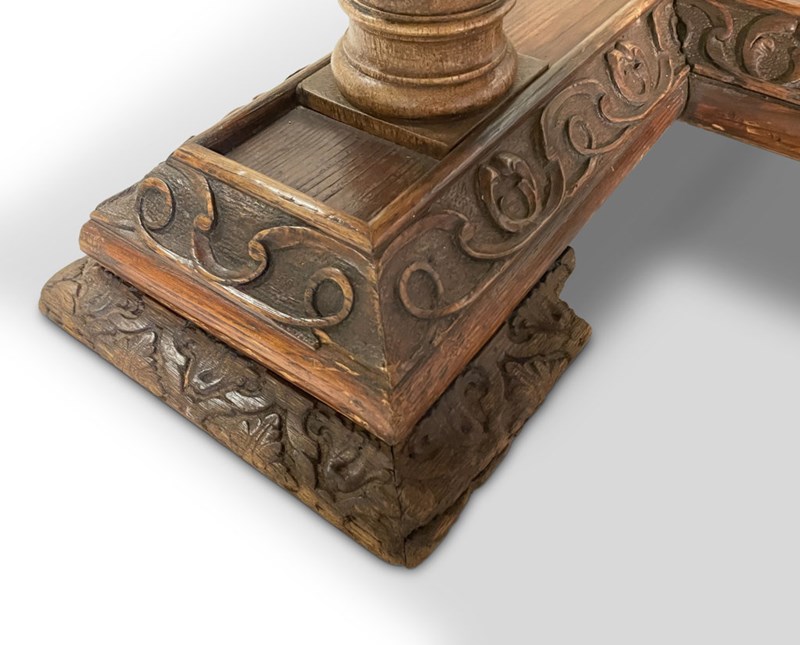 Refectory Dining Table Raised On Seven Carved Corinthian Column Legs-fontaine-decorative-fon5623-j-webready-main-638150688201014043.jpg