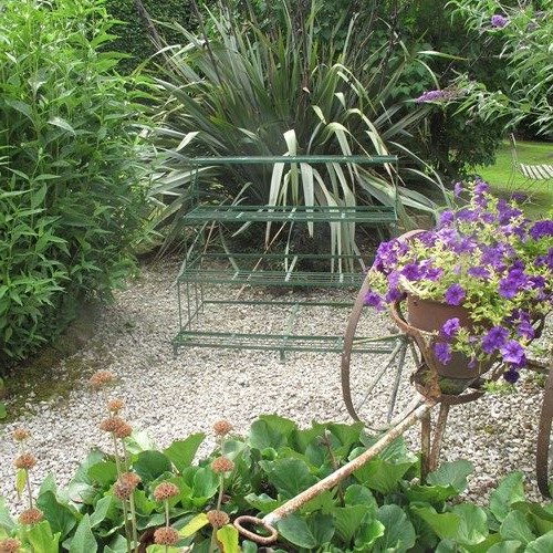 Large Garden Plant Stand