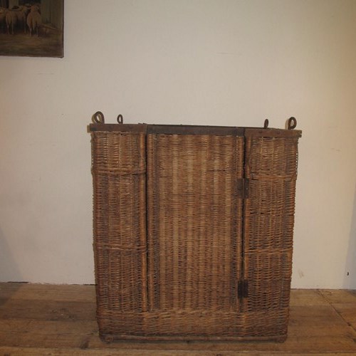 Observation Balloon Basket
