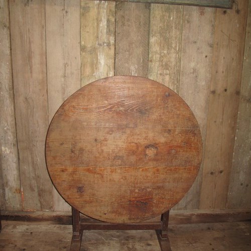 Antique Vendage Table No1