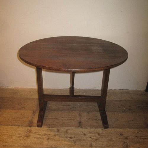 Oak Vendage Table