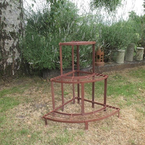 Garden Plant Stand 