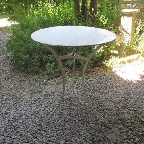Gueridon Garden Table