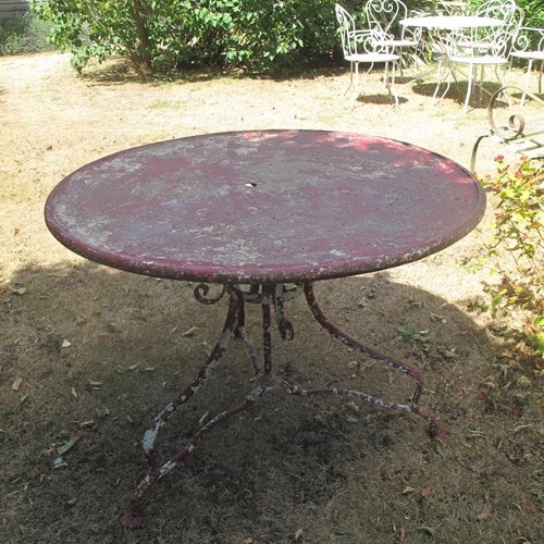 Original Arras Table