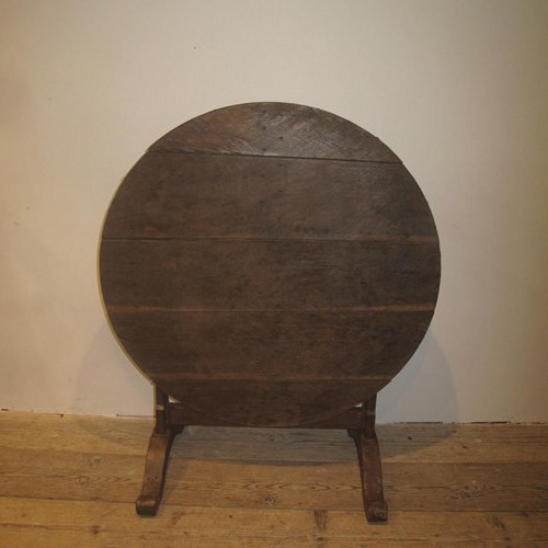 Oak Vendage Table