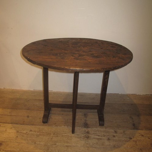 Antique Vendage Table No 2