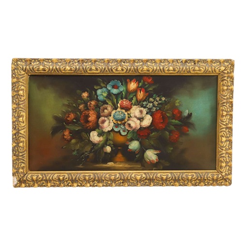 20Th Century Italian Oil On Canvas Still Life Painting Of Flowers 