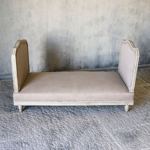 Childs French Daybed