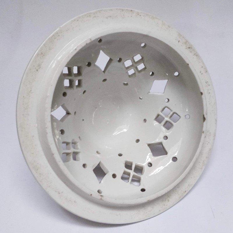 Covered White Stoneware Vase-general-store-no-2-11-main-636883206237895561.jpg