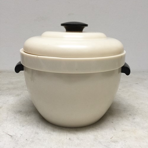 Mid Century Thermos Bakelite Ice Bucket