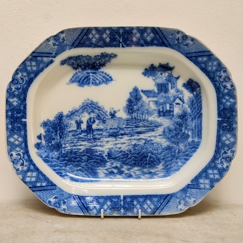 Early C19th Pearlware Buffalo Pattern Platter