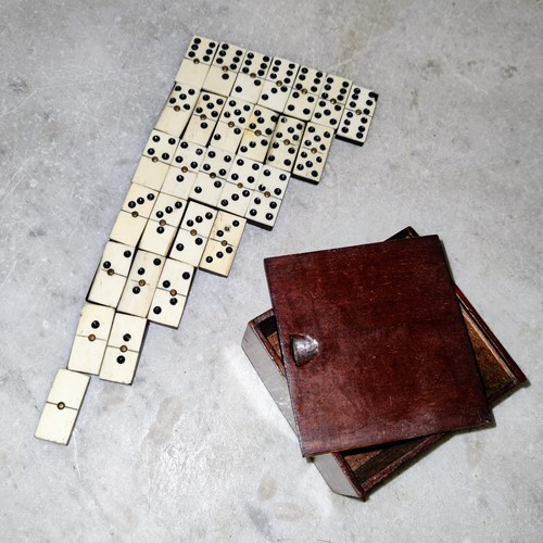 Lovely Set Of Small Dominoes