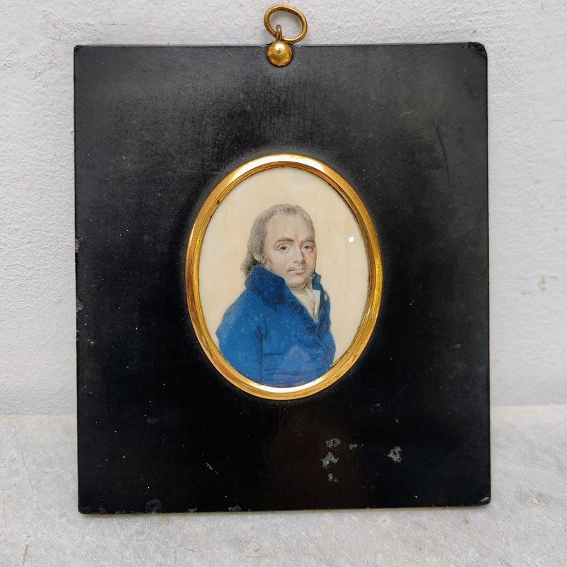 Early C19th Portrait Miniature Of A Gentleman -general-store-no-2-img-20230913-123319-main-638302775509101150.jpg
