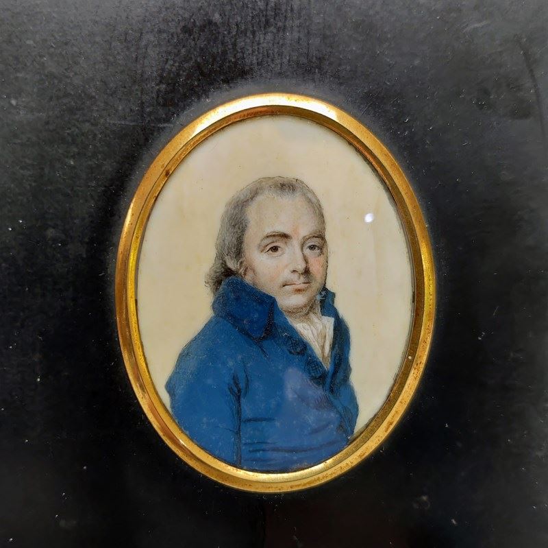 Early C19th Portrait Miniature Of A Gentleman -general-store-no-2-img-20230913-123325-main-638302775679294289.jpg