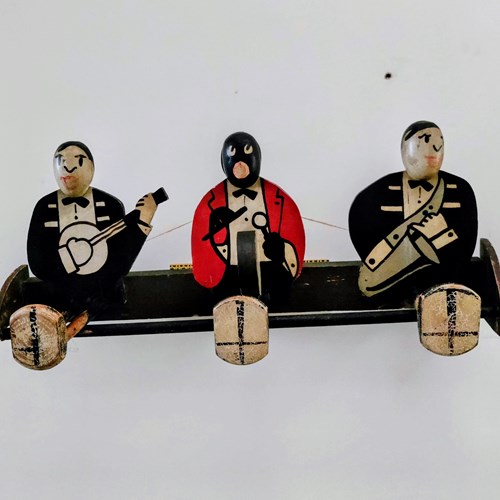 'Jazz Age' Musicians Coat Pegs