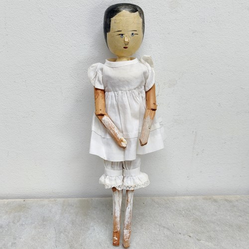 Grodnertal Wooden Peg Doll In A Fine Lawn Outfit