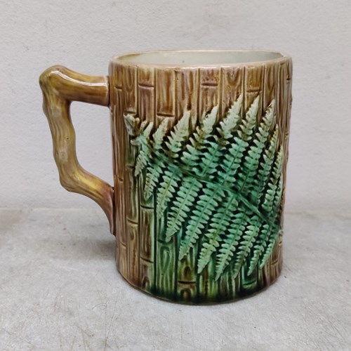 Majolica Fern 'Frog' Tankard